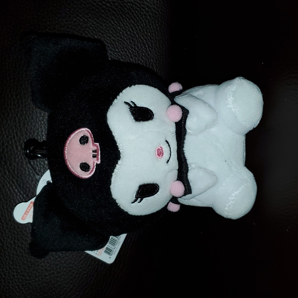 Kuromi 4" plush with clip NWT